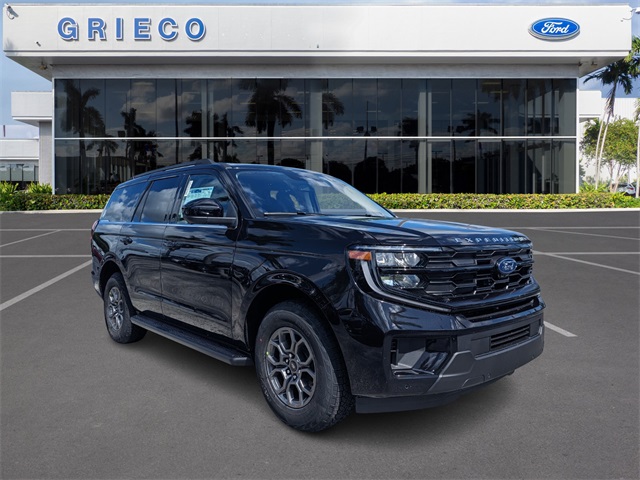 2025 Ford Expedition Active's photo