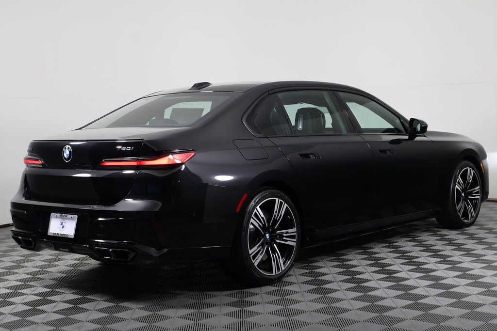 2025 Bmw 760i 760i xDrive photo 2