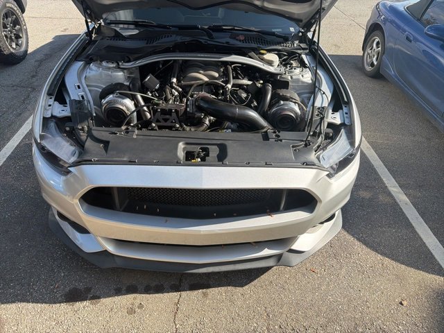 2017 Ford Mustang GT Premium photo 2