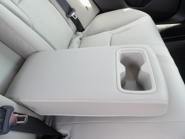 2025 Honda Accord LX photo 28