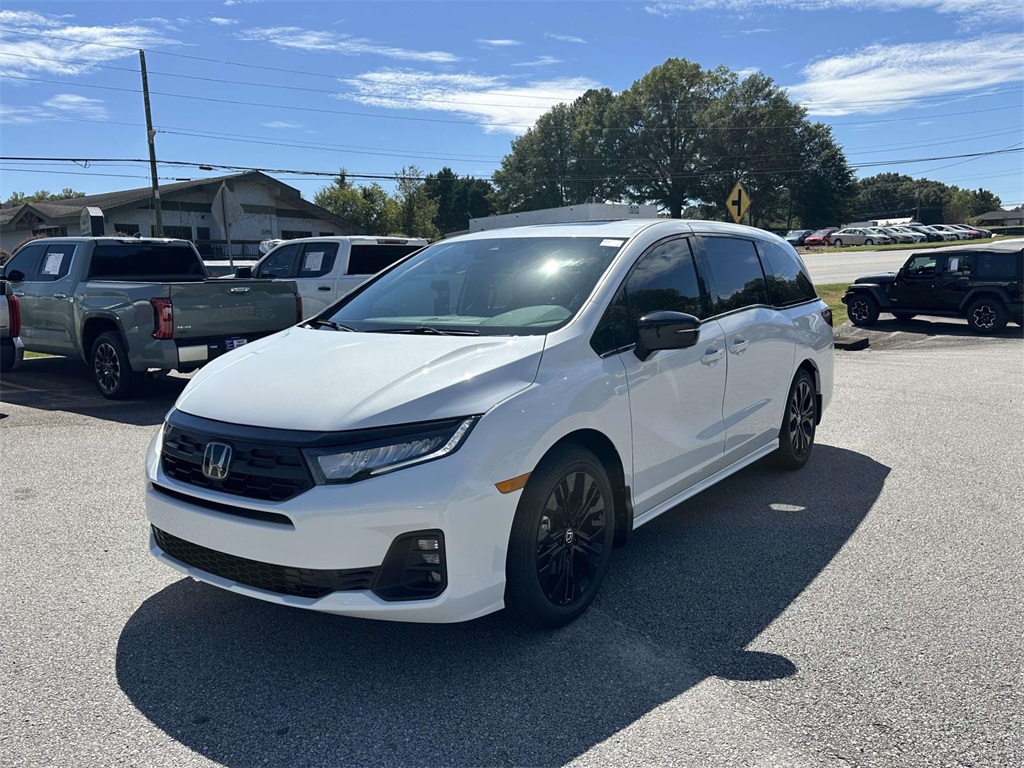 2026 Honda Odyssey photo 3