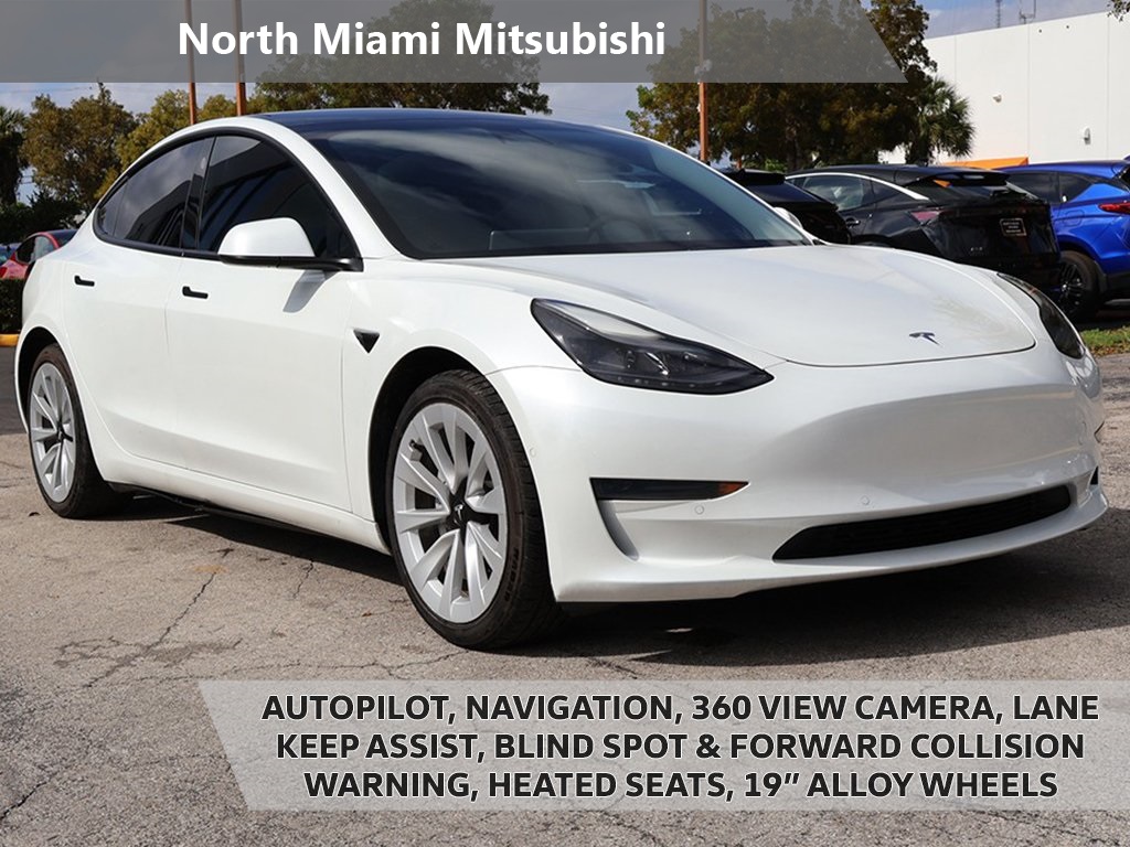2021 Tesla Model 3 Base's photo