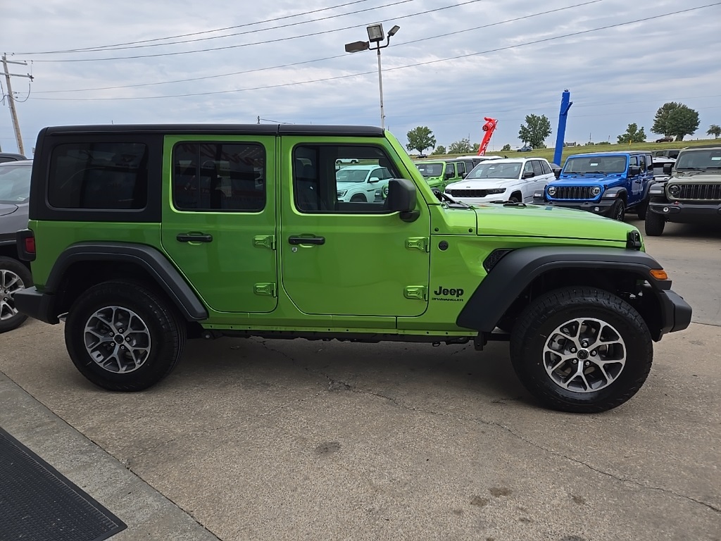 2025 Jeep Wrangler Sport S photo 14
