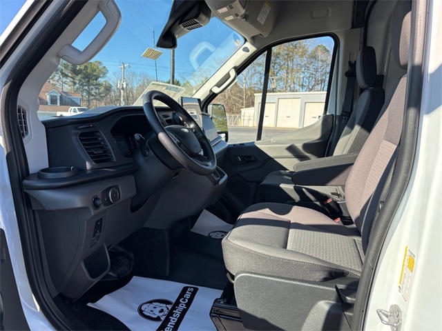 2026 Ford Transit Cargo Van photo 2