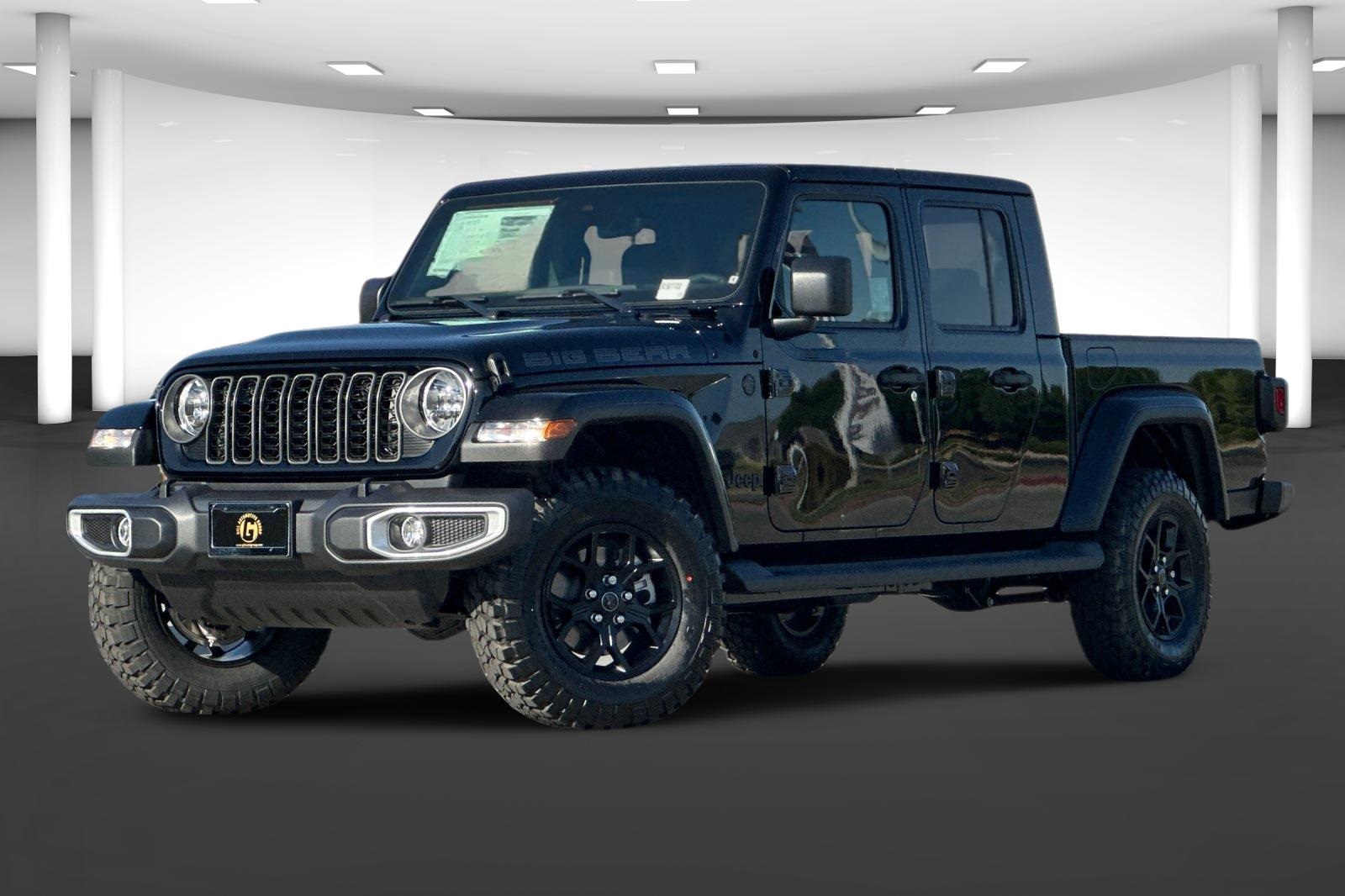 2025 Jeep Gladiator Sport photo 2