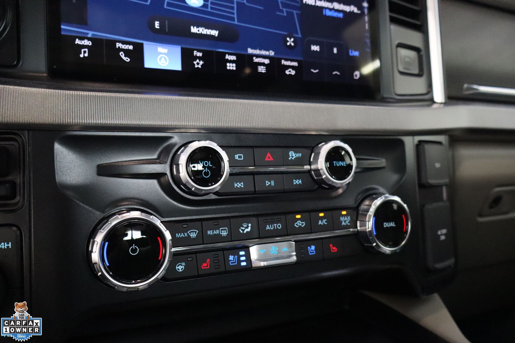 2025 Ford F-450 photo 23