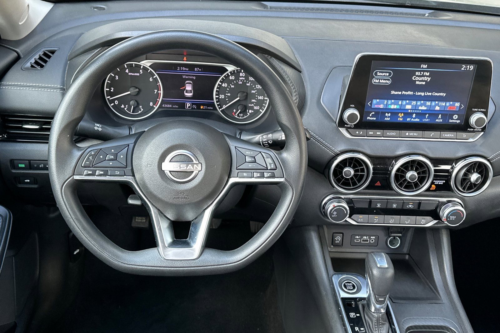 2024 Nissan Sentra SV photo 13