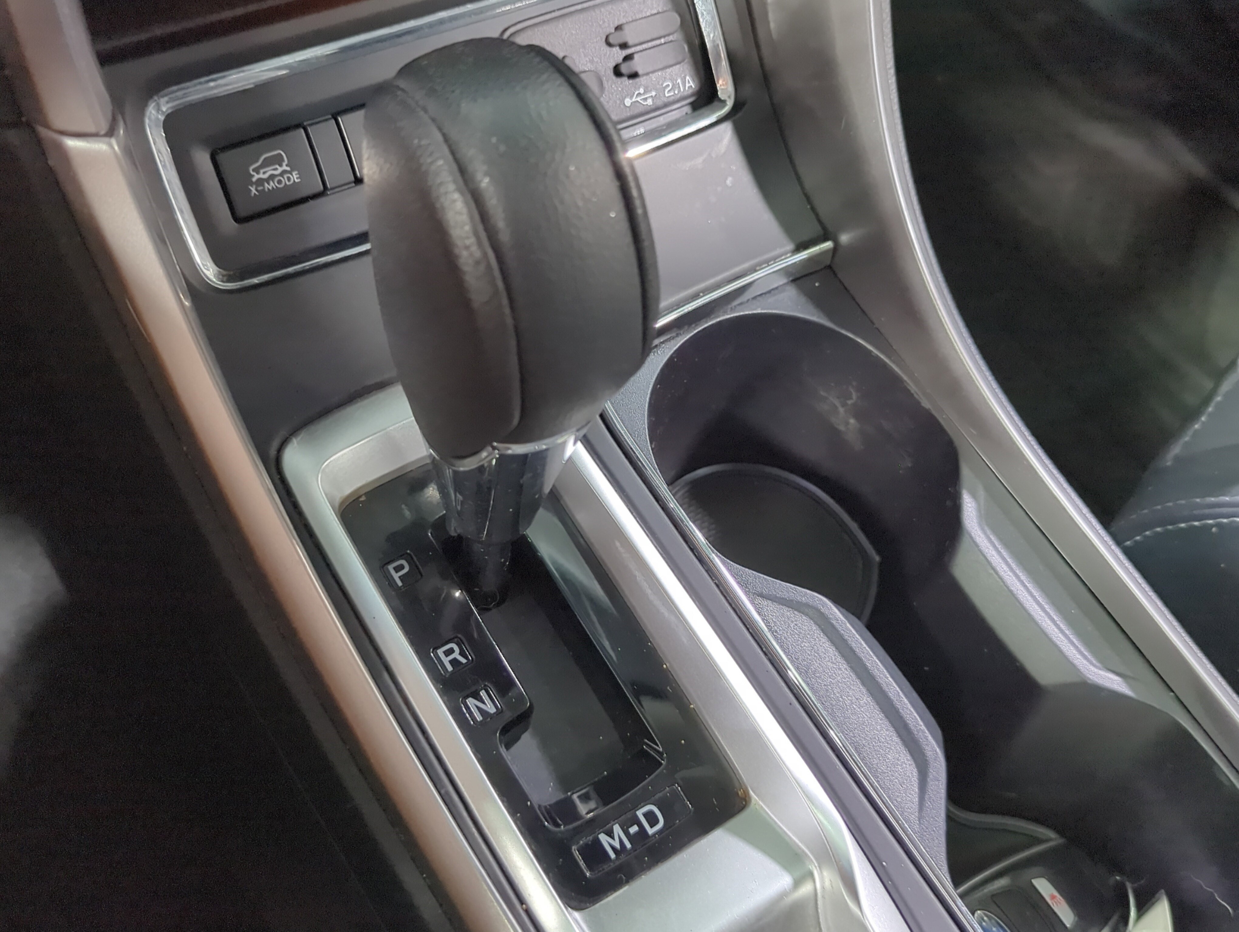 2022 Subaru Ascent Limited photo 17