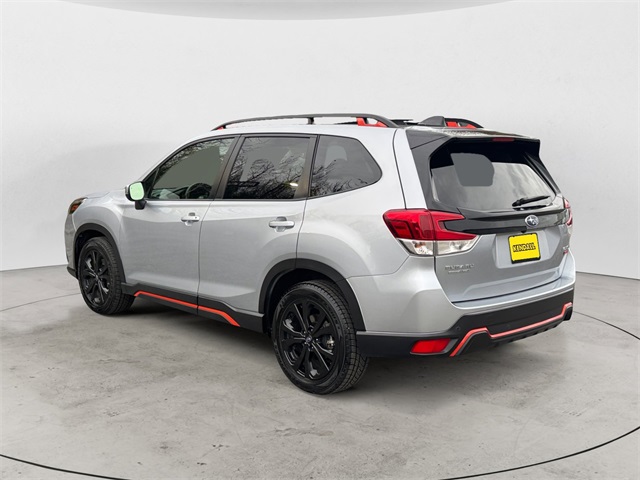 2024 Subaru Forester Sport photo 2
