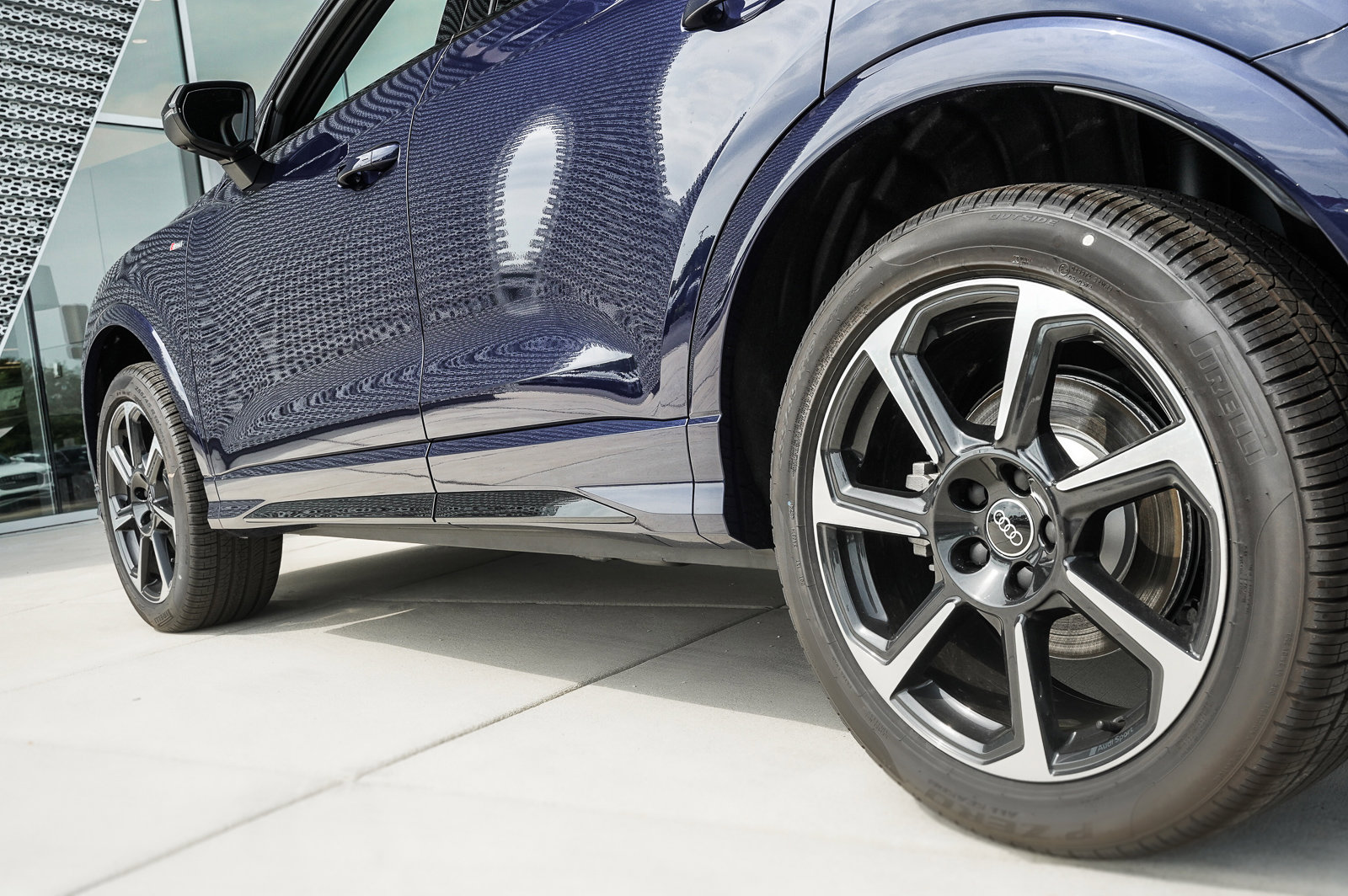 2025 Audi Q3 S line Premium Plus photo 20