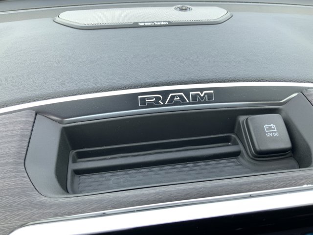 2026 Ram 1500 Laramie photo 37