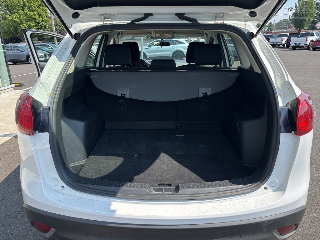 2016 Mazda CX-5 Sport photo 17