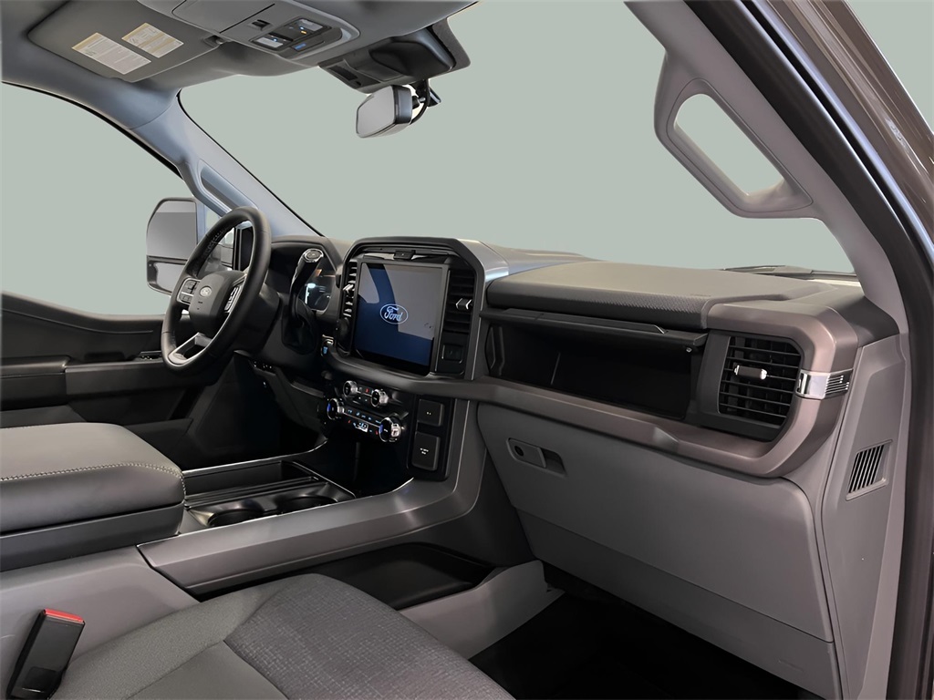2025 Ford F-150 XLT photo 21