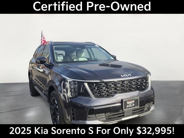 2025 Kia Sorento S's photo