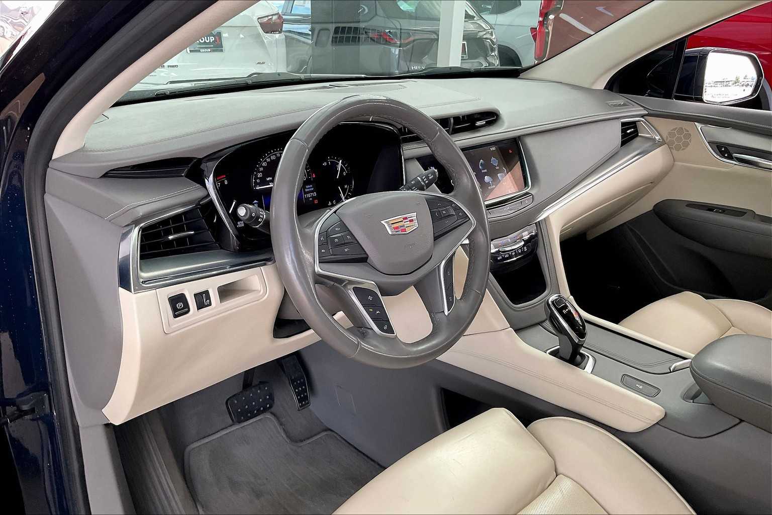 2017 Cadillac XT5 Luxury photo 15