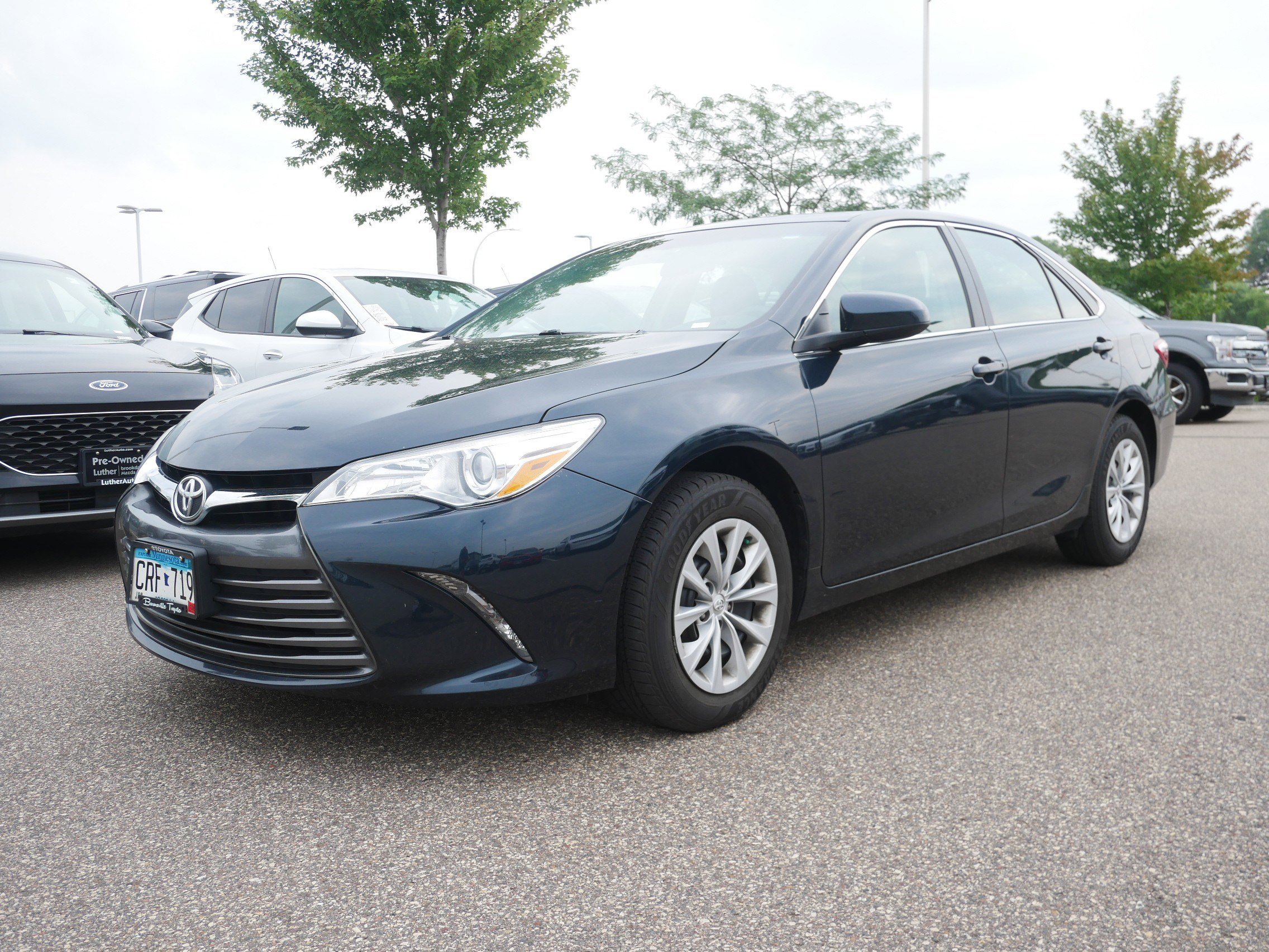 Used 2016 Toyota Camry LE with VIN 4T4BF1FK6GR559689 for sale in Brooklyn Center, Minnesota