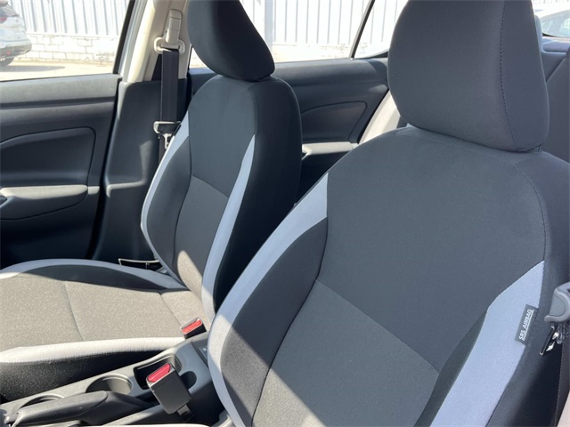 2025 Nissan Versa S photo 20