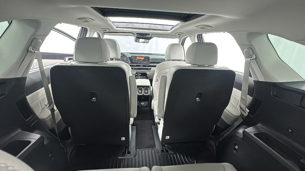2026 Kia Sorento X-Line SX photo 18