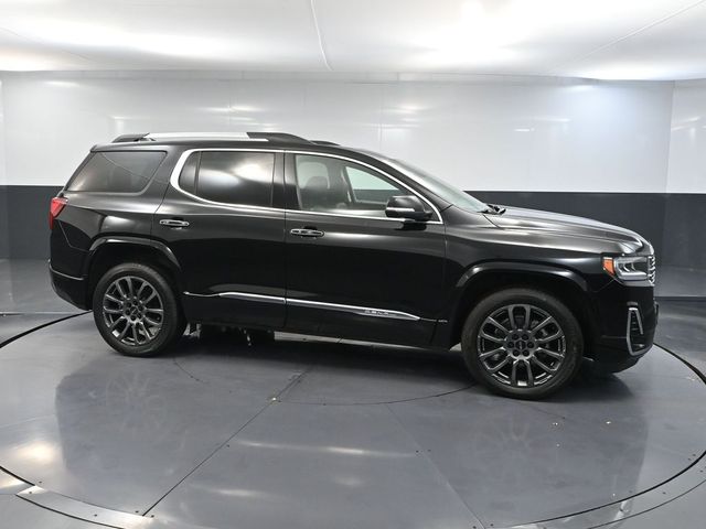 2023 Gmc Acadia Denali photo 3