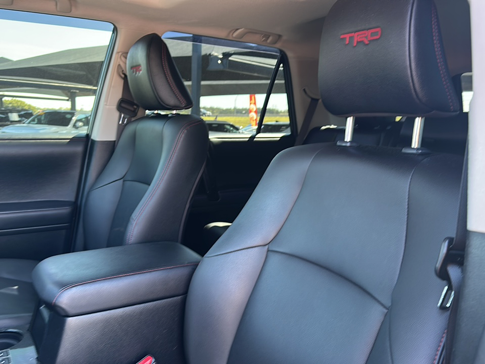 2021 Toyota 4Runner Venture Special Edition photo 3
