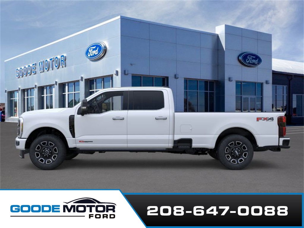 2025 Ford F-350 Platinum photo 2