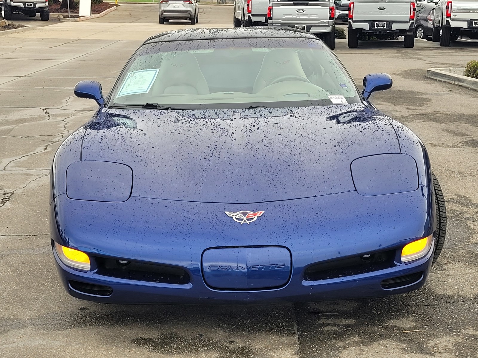 2004 Chevrolet Corvette Base Coupe photo 2