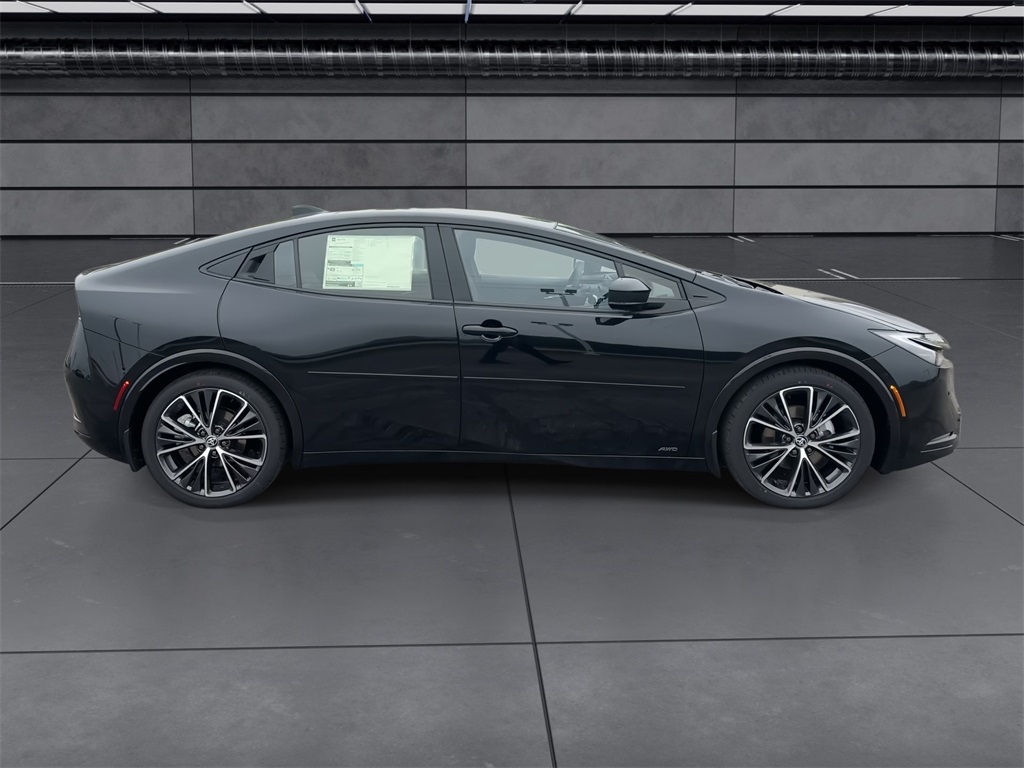 2024 Toyota Prius Limited photo 9
