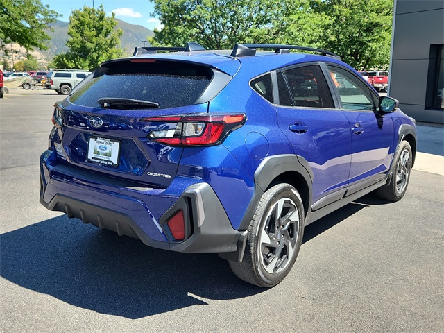2024 Subaru Crosstrek Limited photo 3