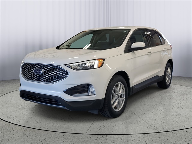 2024 Ford Edge SEL photo 4