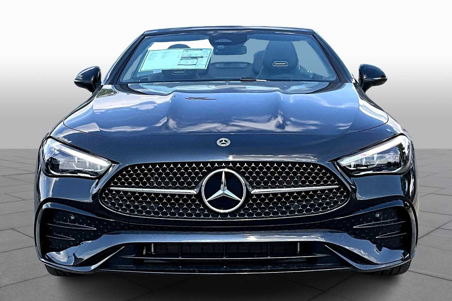 2026 Mercedes Benz CLE 300 4MATIC Cabriolet photo 3