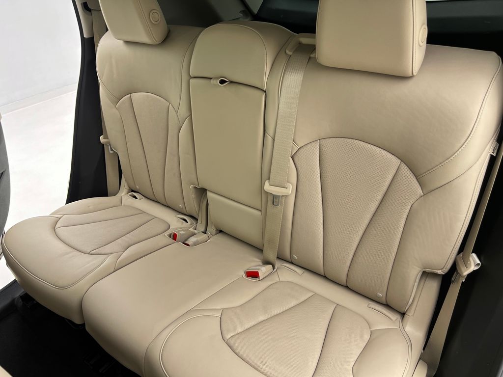 2019 Buick Envision Premium I photo 17