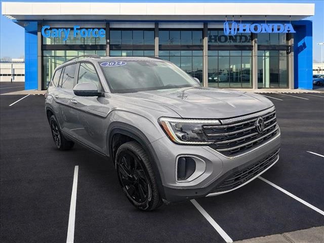 2024 Volkswagen Atlas SE w/Tech