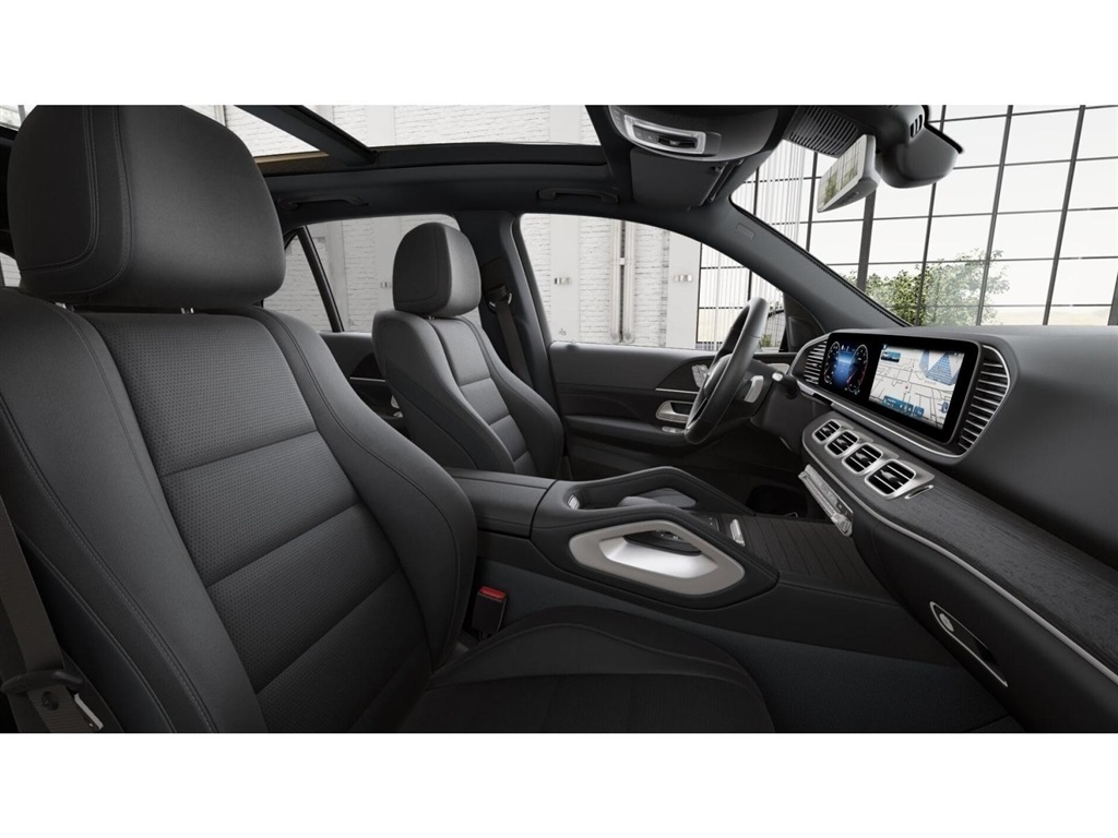 2025 Mercedes Benz GLE 350 4MATIC photo 4