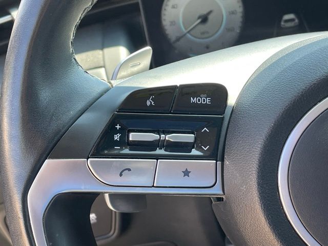 2022 Hyundai Tucson Limited photo 16