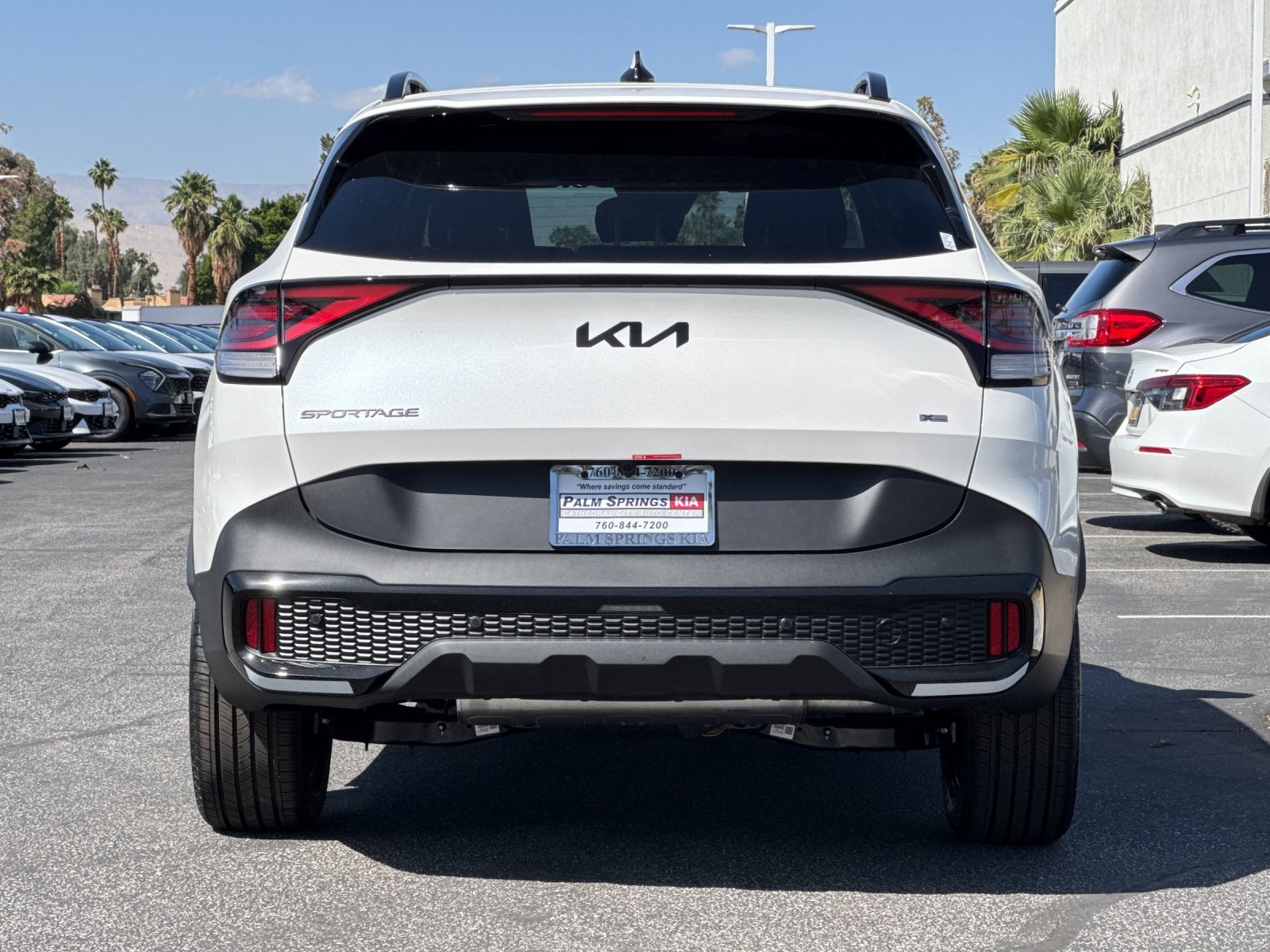 2025 Kia Sportage Plug-In Hybrid X-Line Prestige photo 3