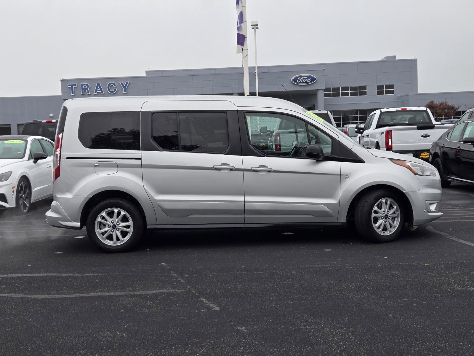 2019 Ford Transit Connect XLT photo 4