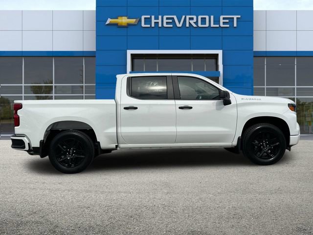 2026 Chevrolet Silverado 1500 Custom photo 3