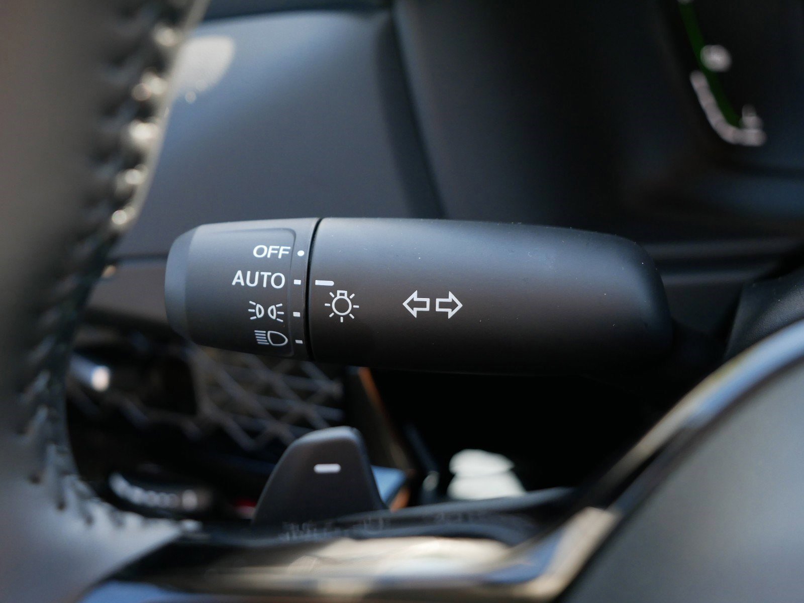 2025 Honda Accord Hybrid Touring photo 13