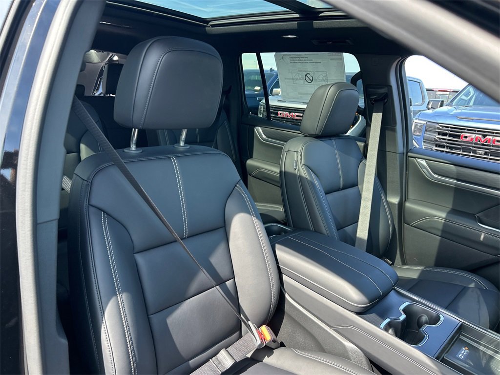 2026 GMC ACADIA - Image 35