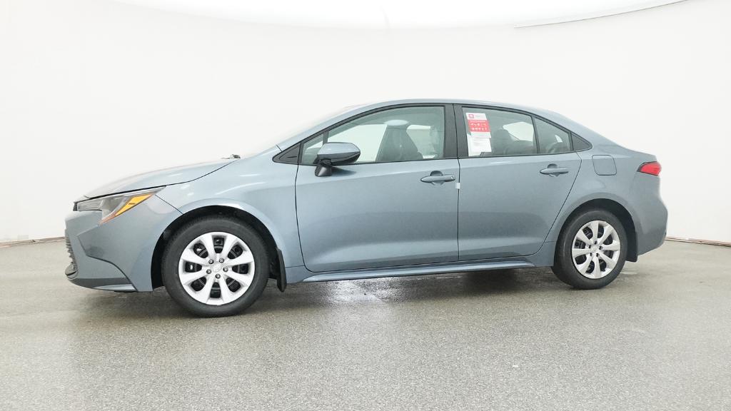 2026 Toyota Corolla LE photo 8