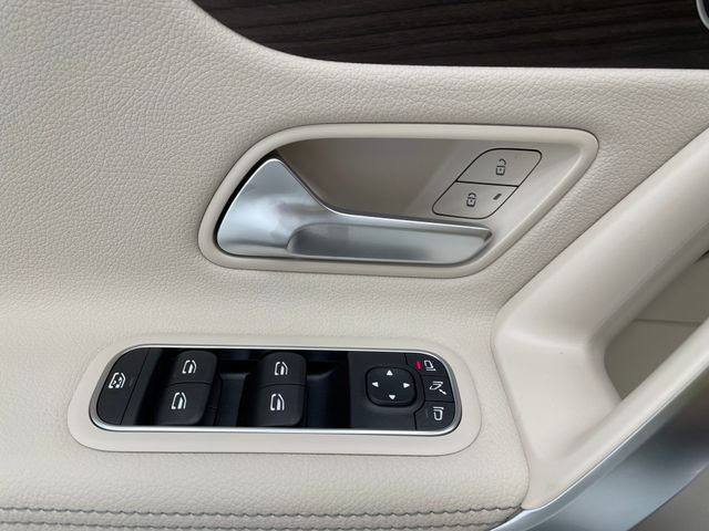 2026 Mercedes Benz CLA 250 photo 33
