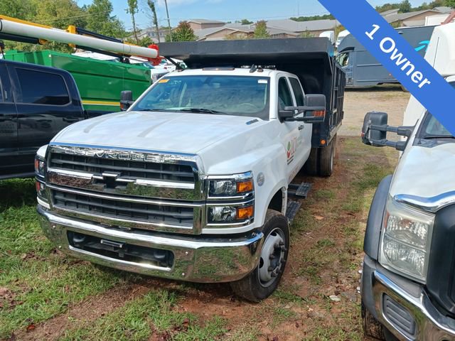2019 Chevrolet Silverado 4500 Medium Duty Chassis Cab Work Truck's photo