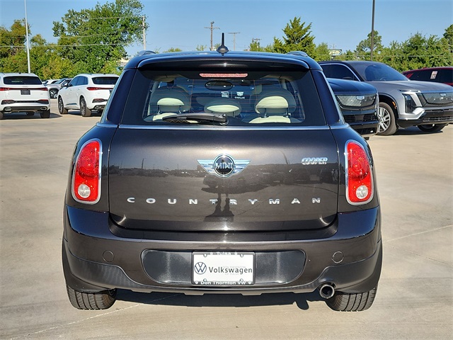 2015 Mini Countryman photo 2
