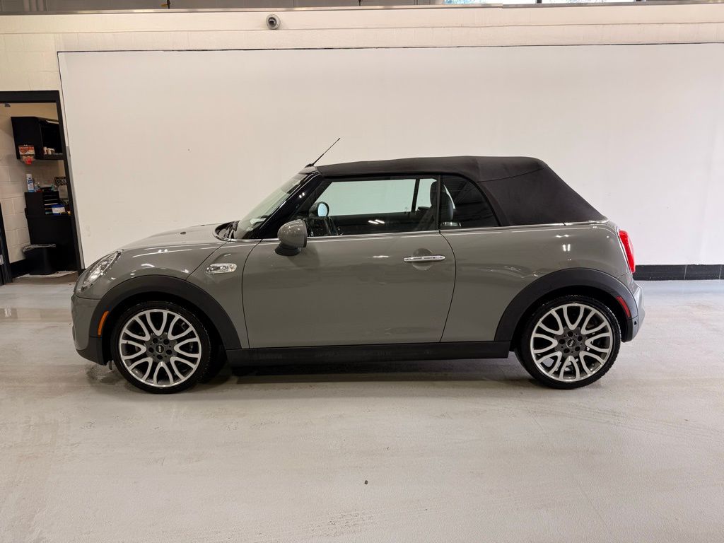 Used 2017 MINI Cooper S with VIN WMWWG9C32H3C82149 for sale in Golden Valley, Minnesota