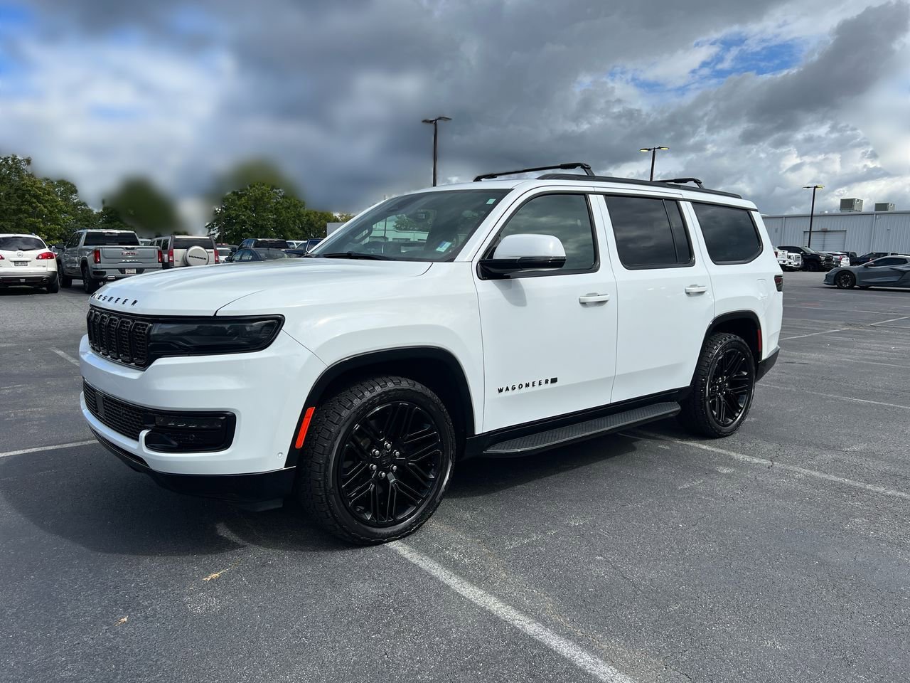 2022 Jeep Wagoneer Series II's photo
