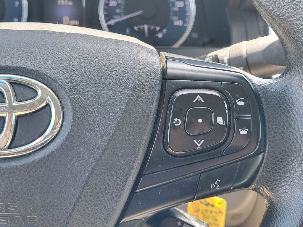2016 Toyota Camry LE photo 24