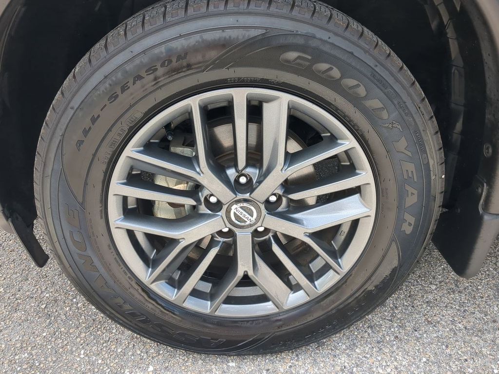 2021 Nissan Rogue S photo 9