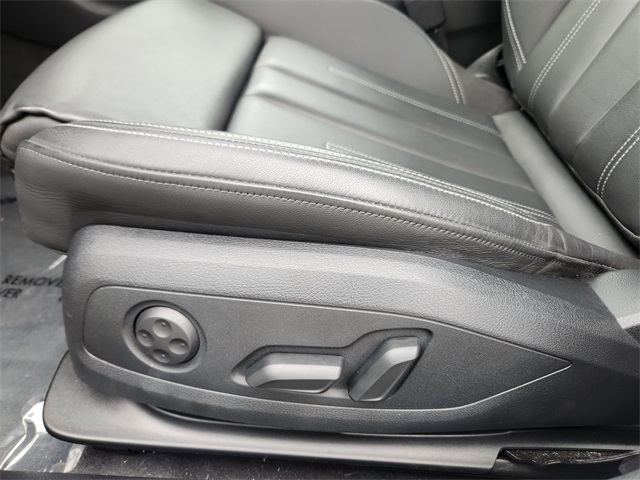2023 Audi A4 45 S line Premium Plus Quattro photo 8