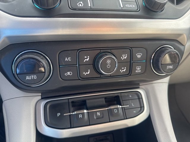 Used 2023 Summit White GMC SLT image 18