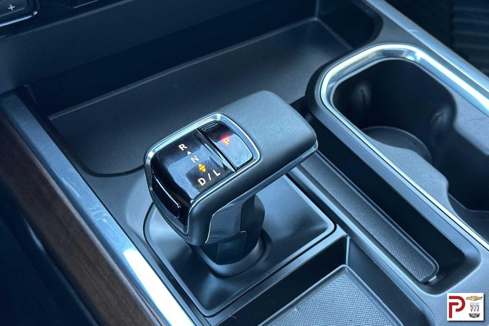 2024 Chevrolet Silverado 1500 High Country photo 24